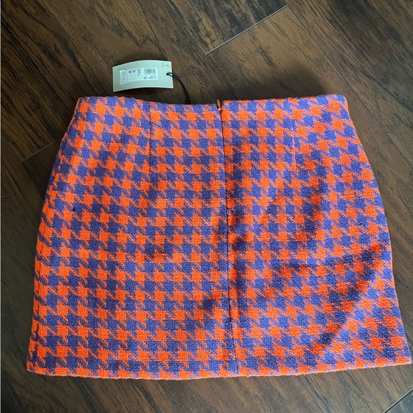 Mini skirt - Picture 4 of 4